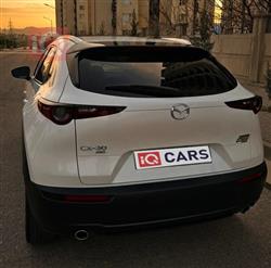 مازدا CX-30